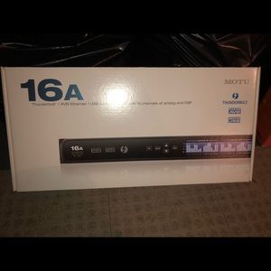 MOTU 16A- THUNDERBOLT & USB AUDIO interface w AVB